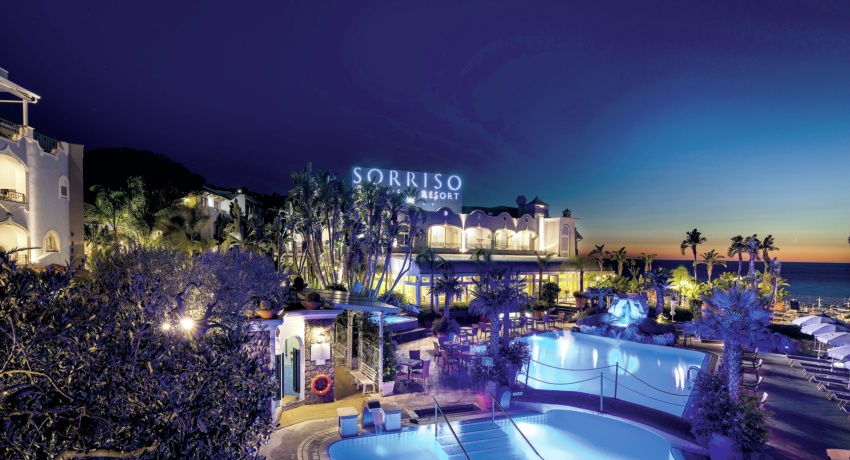 Sorriso Aussenansicht - Hotel Sorriso Thermae Resort & Spa